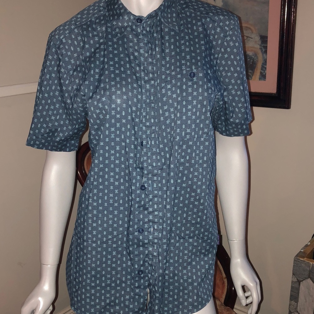 Men's Blue Patterned Patagonia Short Sleeve Shirt